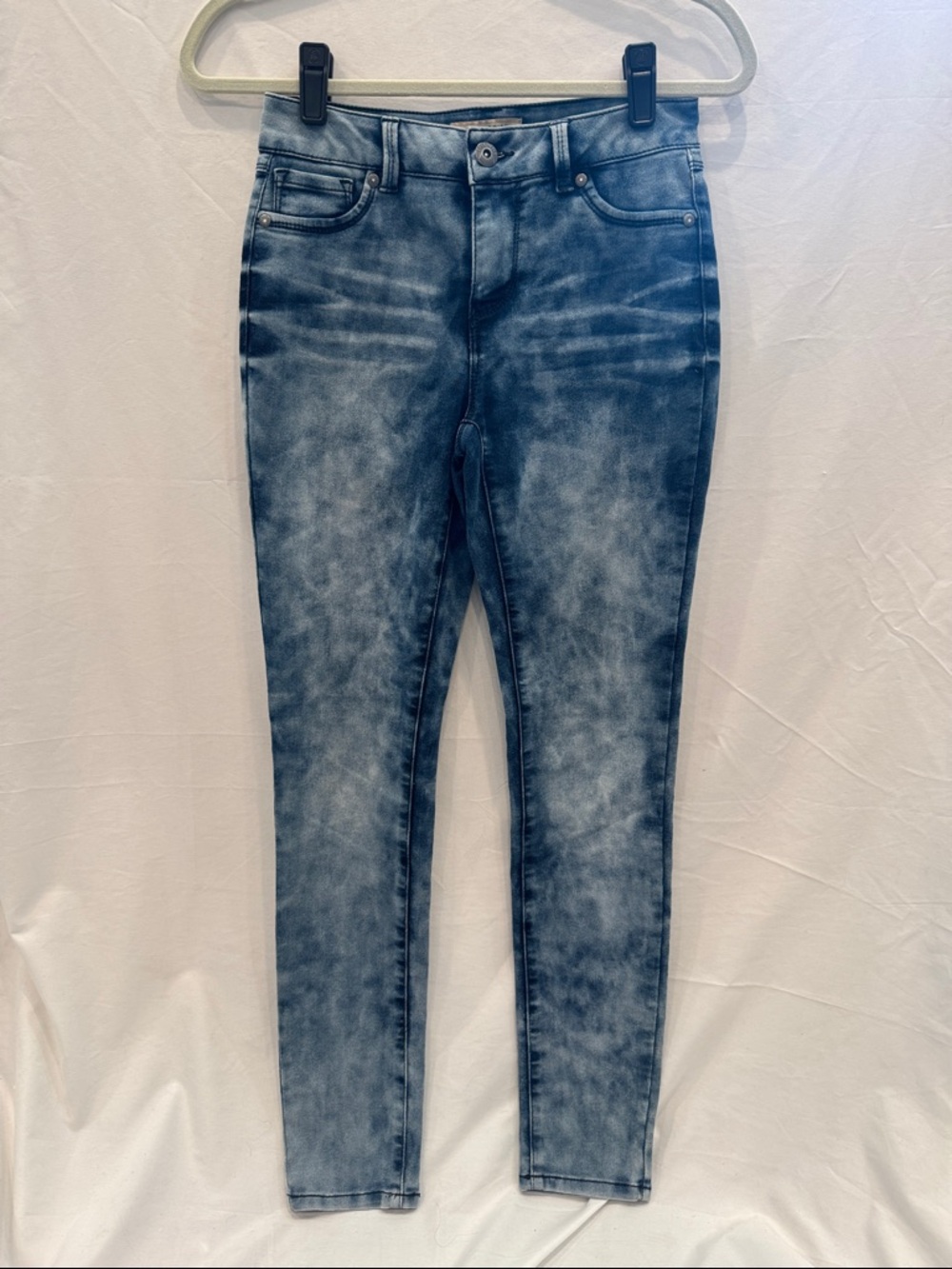 BLUE SPICE Women's Blue Acid Wash Skinny Jeans, Size 5